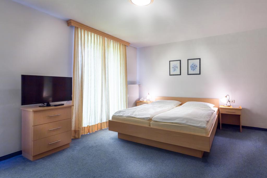 Pension Gstrein Bad Hofgastein Room photo